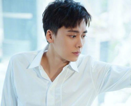 娱乐圈吃瓜男神神仙颜值,吃瓜男神神仙颜值揭秘