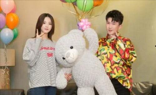 娱乐圈吃瓜男闺蜜,揭秘男闺蜜背后的秘密与真相